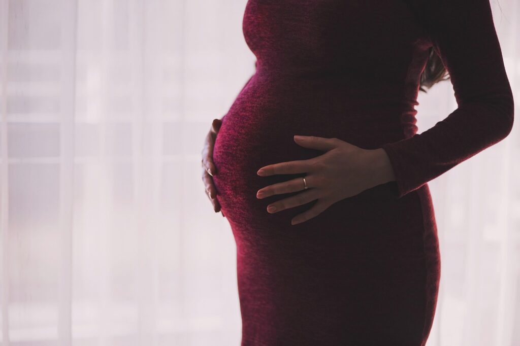 不登校の子どもが将来を考える際に親が抱える悩みとは？