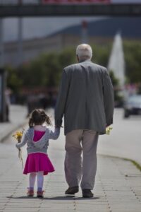 不登校の子どもを持つ親が前向きになる方法は？