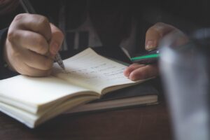 フリースクールの体験授業はどうやって申込みをすればいい？