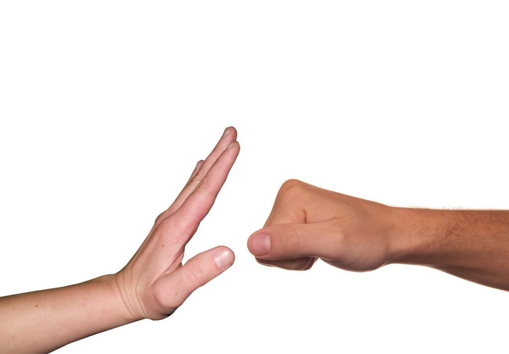 不登校やいじめが原因のトラウマに関する相談はどこにすればいい？