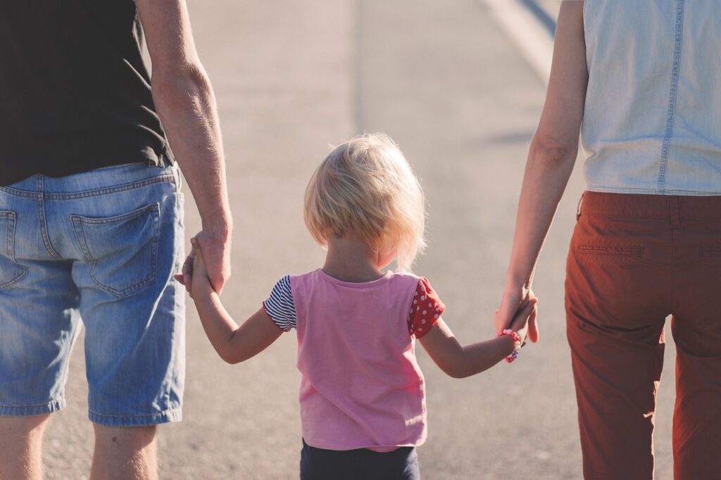 不登校の子どもに対して父親ができる支え方は？
