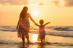 不登校の子どもを持つ親が泣く理由と夜に辛い思いを和らげる方法は？