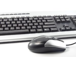不登校の子どもがICTを活用して学ぶ方法は？